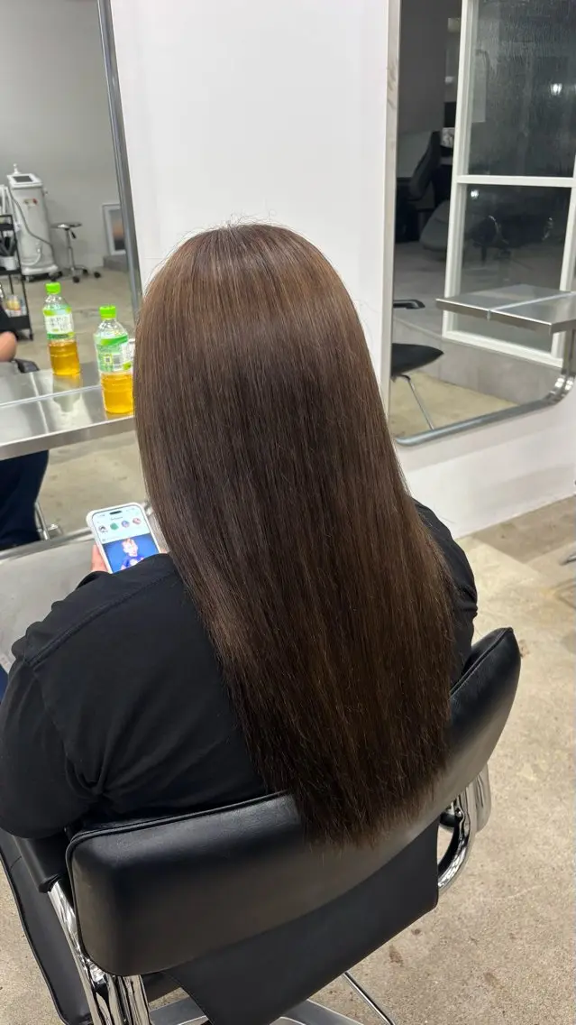 ロング カラー ブリーチ 抜きっぱなしブロンド ブラウンカラー 大和⚜️ナチュラル 艶カラー/高崎のヘアスタイル