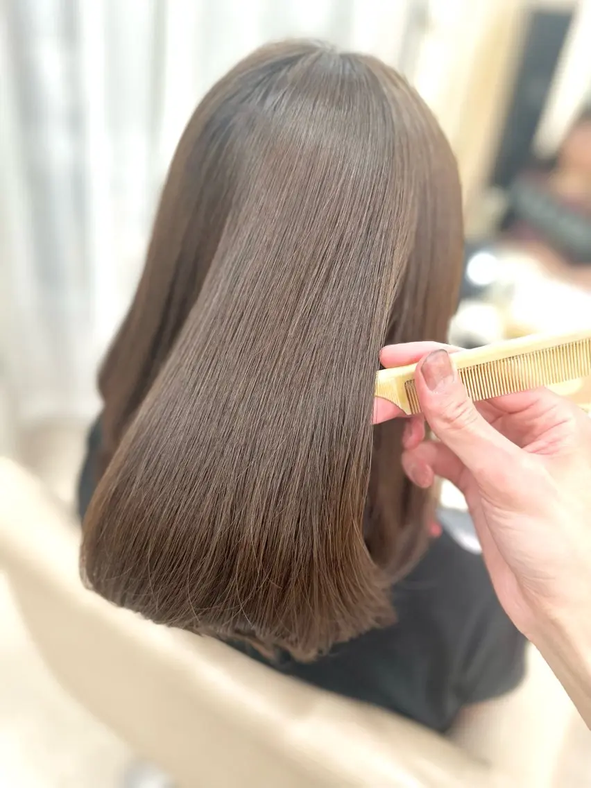 ミディアム カラー カット ヘアカラー トリートメント 縮毛矯正✨ストカール ✨髪質改善✨山下のヘアスタイル