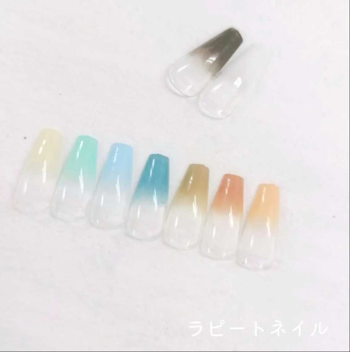 ネイル グラデーション ラピートネイル 美佳のネイルデザイン