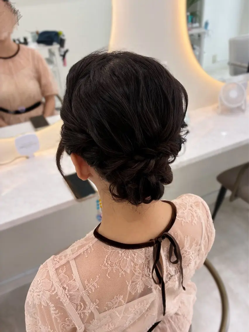 セミロング ヘアセット 🫧六本木ヘアセット /ももか🫧のヘアスタイル