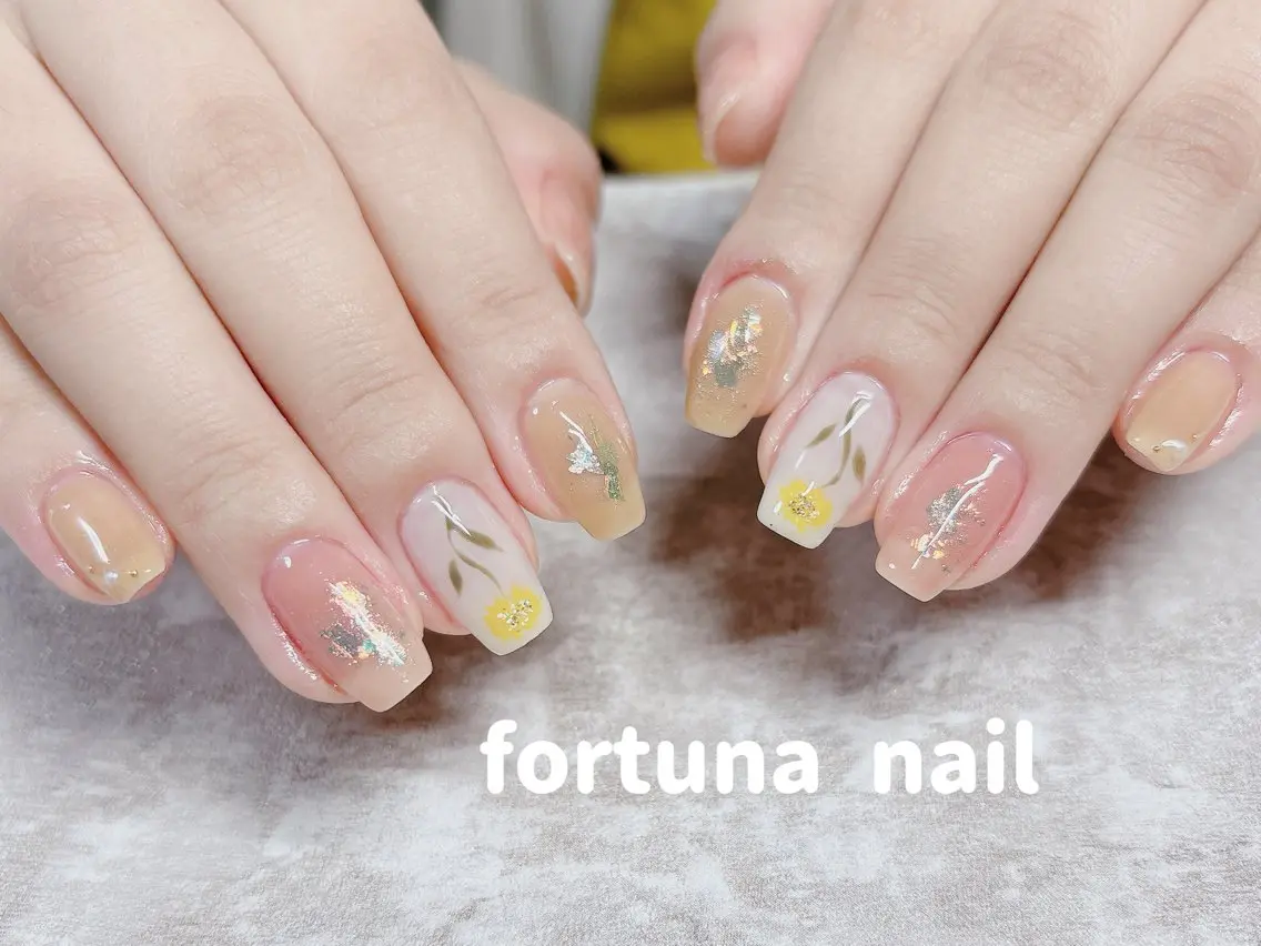 ネイル Nail •Head スパFortunaのネイルデザイン
