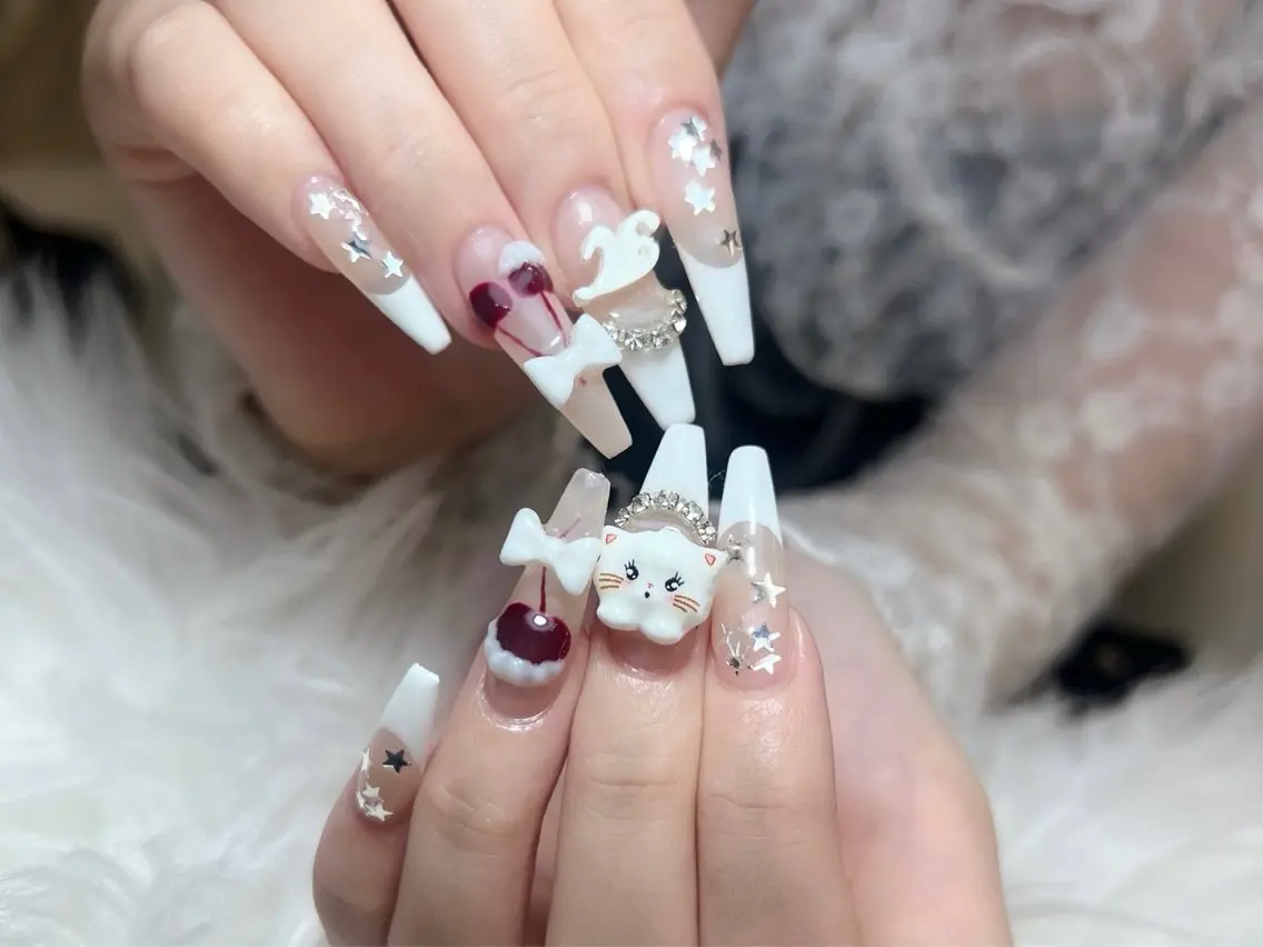 ネイル チークネイル ドット フレンチネイル グラデーション 韓国ネイル ハンドネイル Kei Nail Salonのネイルデザイン