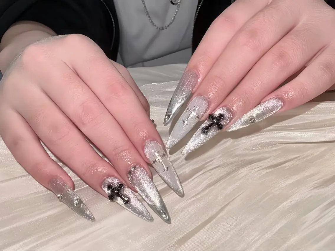 ネイル 長さ出し ジェルネイル 韓国ネイル マグネットネイル 持ち込み ハンドネイル EGAO NAIL 錦糸町店のネイルデザイン