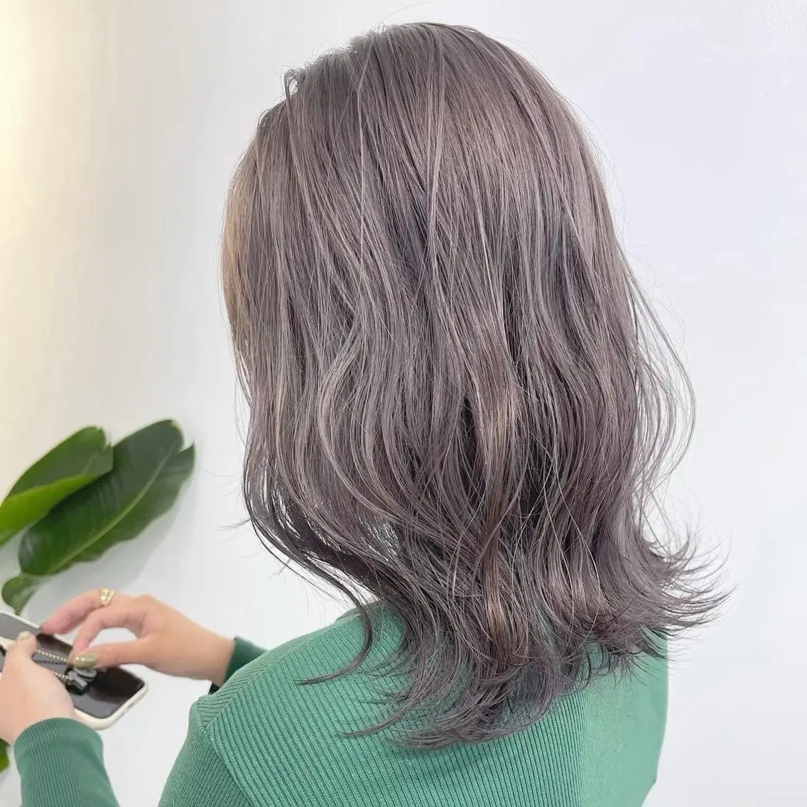 セミロング カラー 🍀似合わせカラー 🍀あかりのヘアスタイル