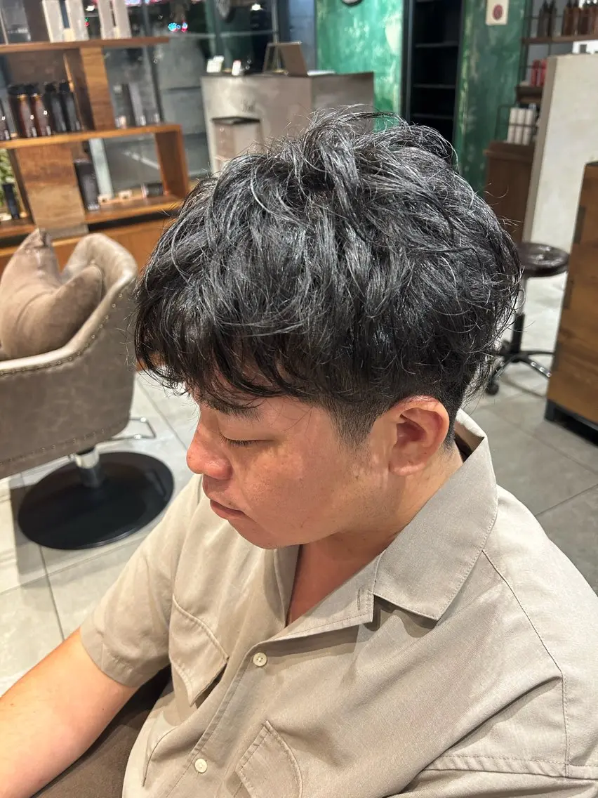 メンズ 寒河江 真希のヘアスタイル