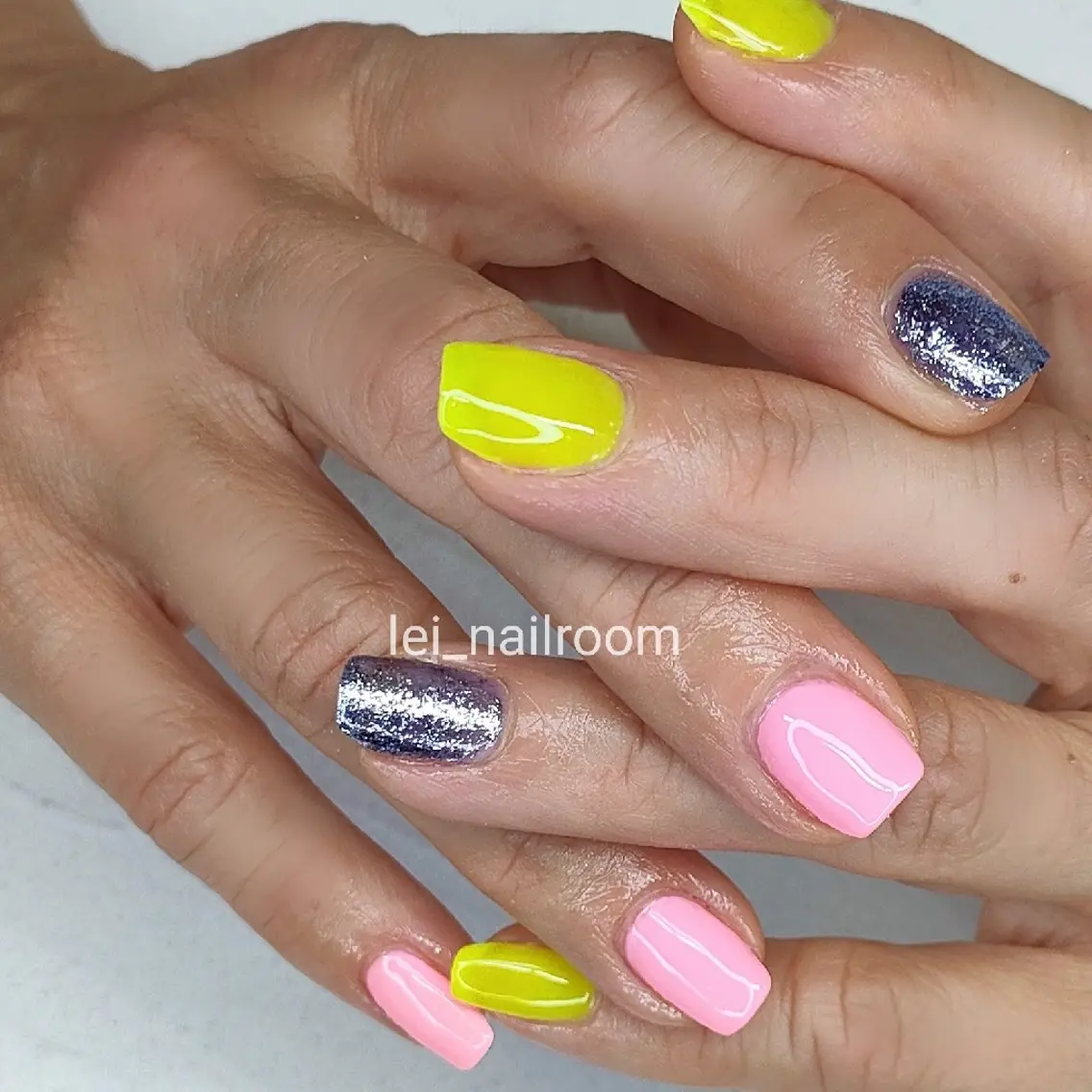 ネイル ワンカラーネイル ハンドネイル lei🌼 nailroomのネイルデザイン