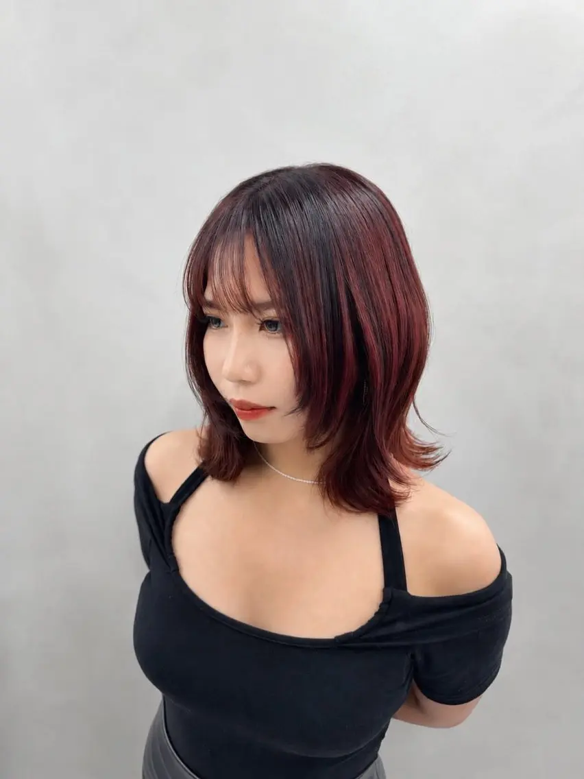 ミディアム カラー ヘアカラー 🧸艶髪ハイトーン 🍪chan🍯のヘアスタイル