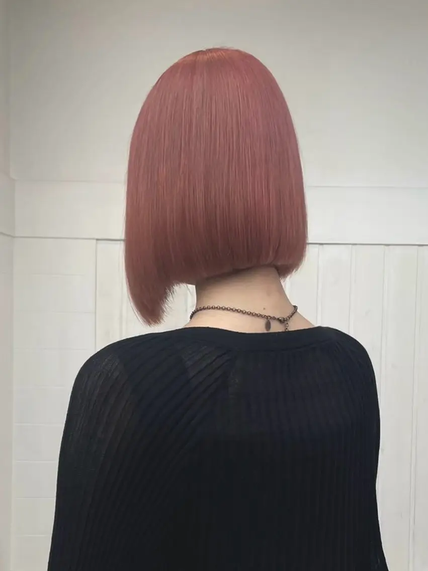 ショート カラー hachiyama rinaのヘアスタイル