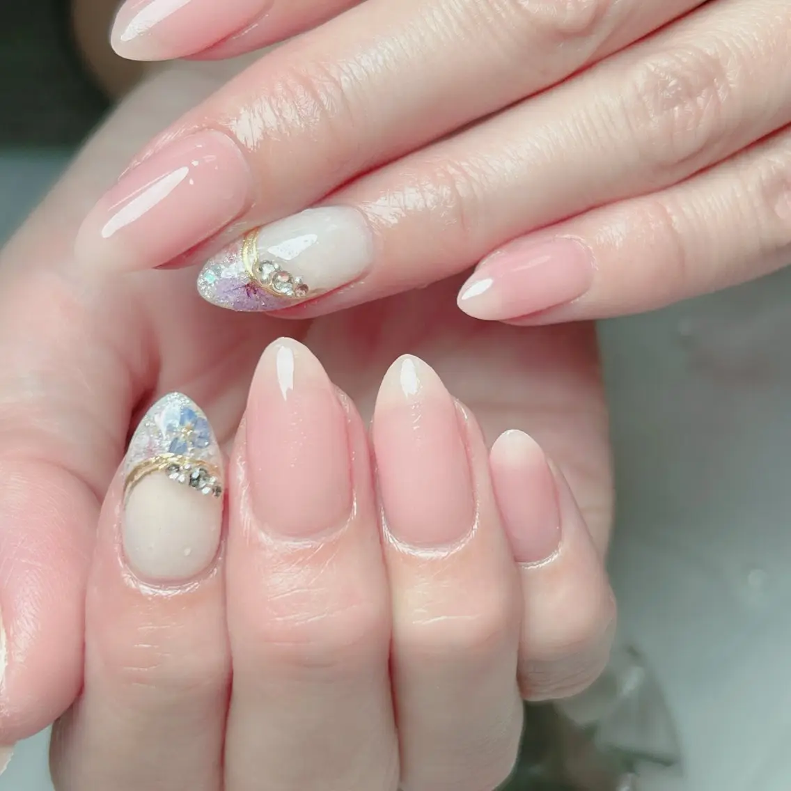 ネイル マグネットネイル 春ネイル ワンホンネイル ハンドネイル Cute Tips nailのネイルデザイン