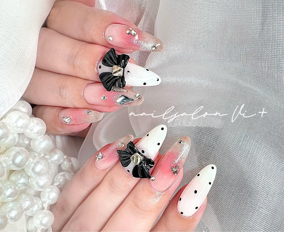 ネイル ハンドネイル ✨Nailsalon Vi+✨のネイルデザイン
