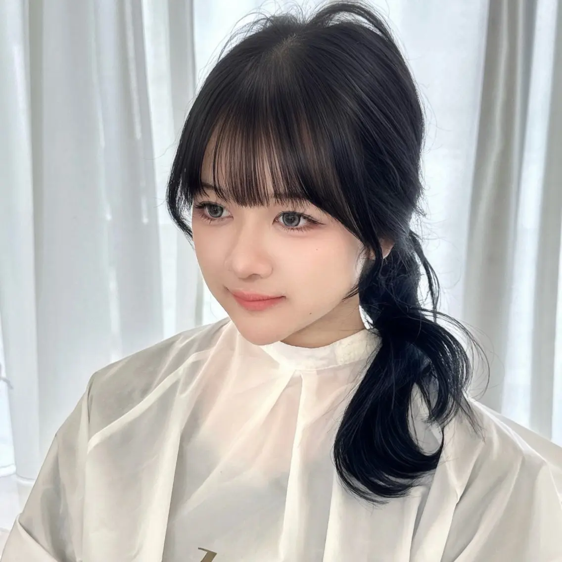 ミディアム カラー ヘアアレンジ 小顔カット カット ヘアカラー ヘアセット kana 栄美容師/韓国ヘアのヘアスタイル