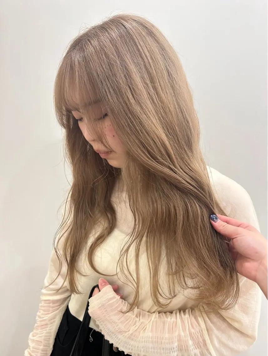 ロング ヘアカラー hair&eye🎀 /momoKaのヘアスタイル