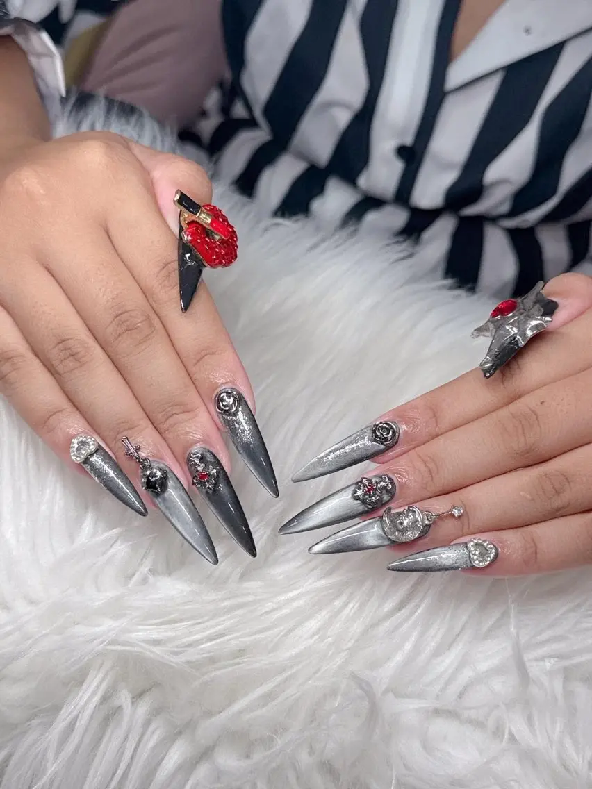 ネイル 長さ出し グラデーション 卒業式 キラキラネイル マグネットネイル Lee Nailsのネイルデザイン