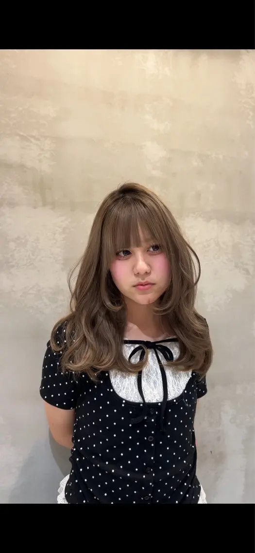 カラー 透明感カラー ヘアカラー トリートメント Rio /透明感カラ ー/ハイトーンのヘアスタイル
