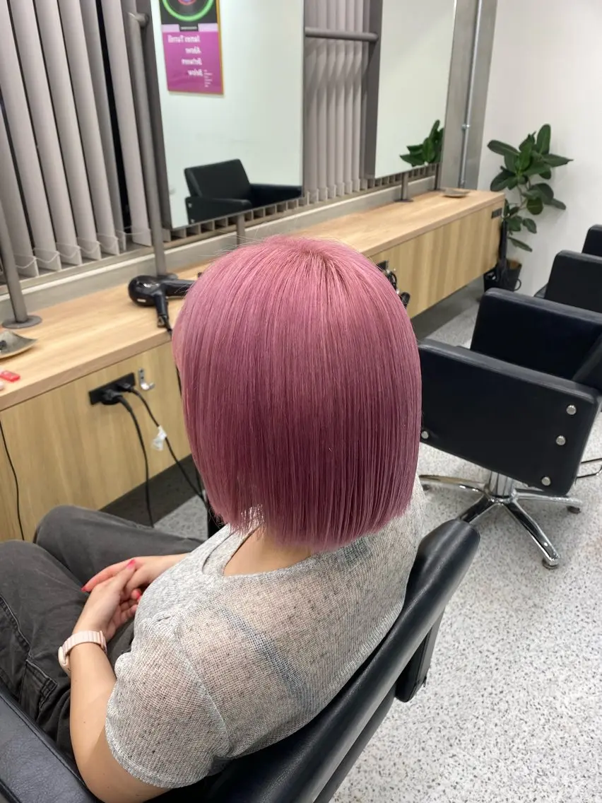 ミディアム カラー ベージュカラー ブロンド ダブルカラー ハイトーンカラー ピンクカラー ヘアカラー トリートメント カットモデル様無料 💎saaya💎のヘアスタイル