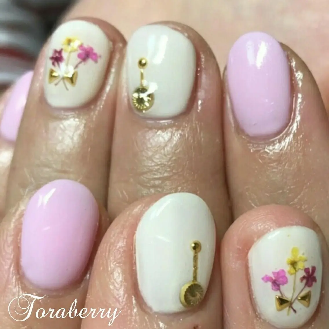 ネイル ハンドネイル ネイリスト なつみのネイルデザイン