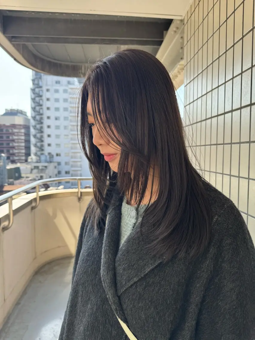 セミロング カラー 透明感カラー カット ヘアカラー トリートメント 🪽似合わせカラー RENA.🪽🩶のヘアスタイル