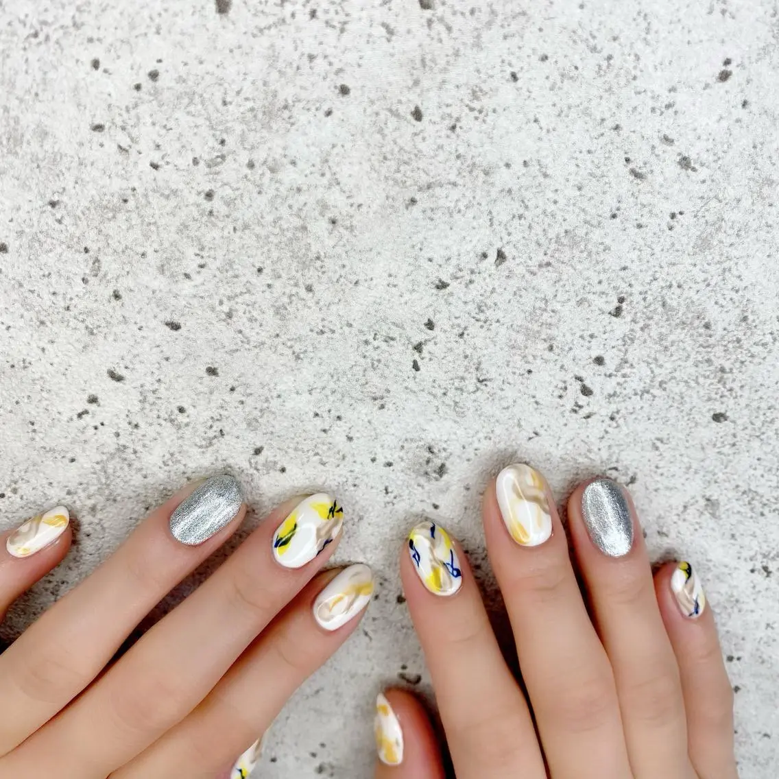 ミディアム カラー パーマ ヘアアレンジ メンズ キッズ ネイル マツエク・マツパ ニュアンスネイル ニュアンスパーマ ハンドネイル Salon Ｋのネイルデザイン