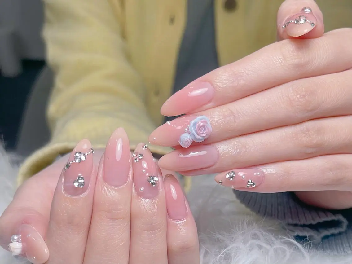 ネイル 長さ出し グラデーション 卒業式 キラキラネイル マグネットネイル Emi🌸Belle Nail Salonのネイルデザイン