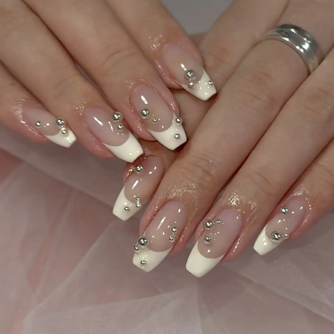 ネイル ハンドネイル NAIL303 🛼 SHIORIのネイルデザイン