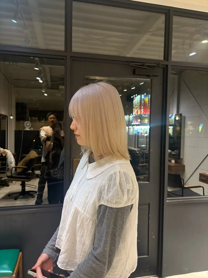 ミディアム ヘアカラー トリートメント hina/ハイトーン /カット募集中のヘアスタイル