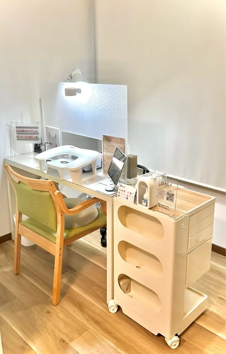 非対面ﾈｲﾙｻﾛﾝ♡ nuna韓国シンプルのネイルデザイン