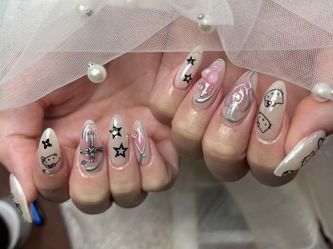 ネイル アートネイル ガーリー ハンドネイル ToliyDeliy ネイルサロンのネイルデザイン