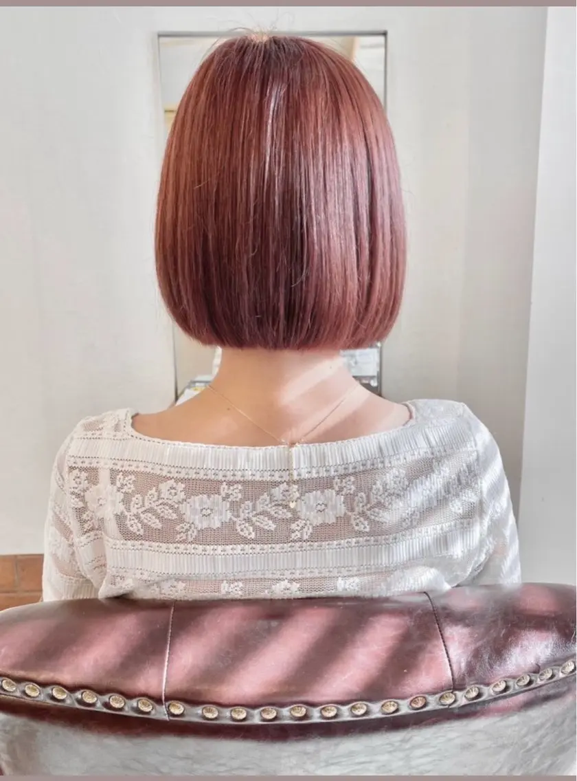 ショート カット ヘアカラー 小村 誠也のヘアスタイル