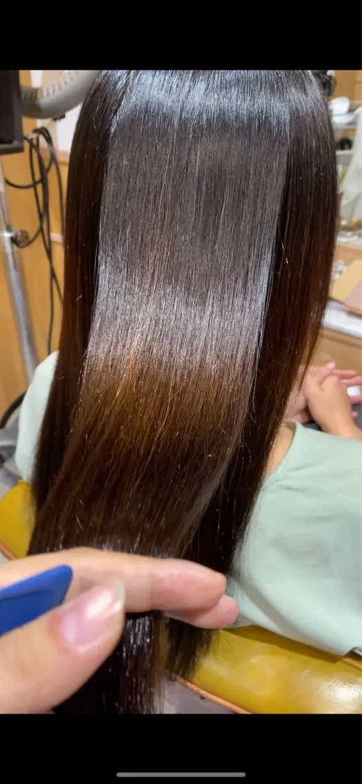 ロング 縮毛矯正 縮毛矯正 古林 彩花のヘアスタイル