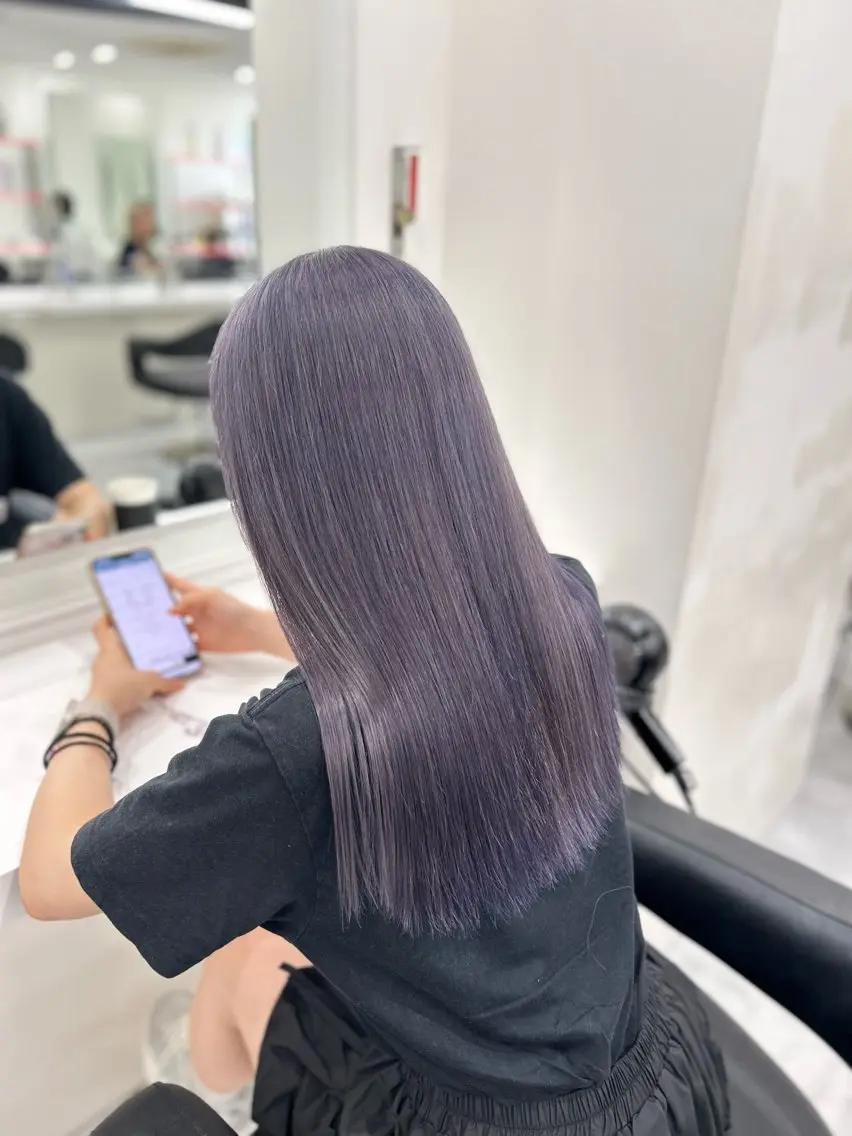 カラー ヘアカラー 🤍ハイトーン寒色 🤍MADOKAのヘアスタイル
