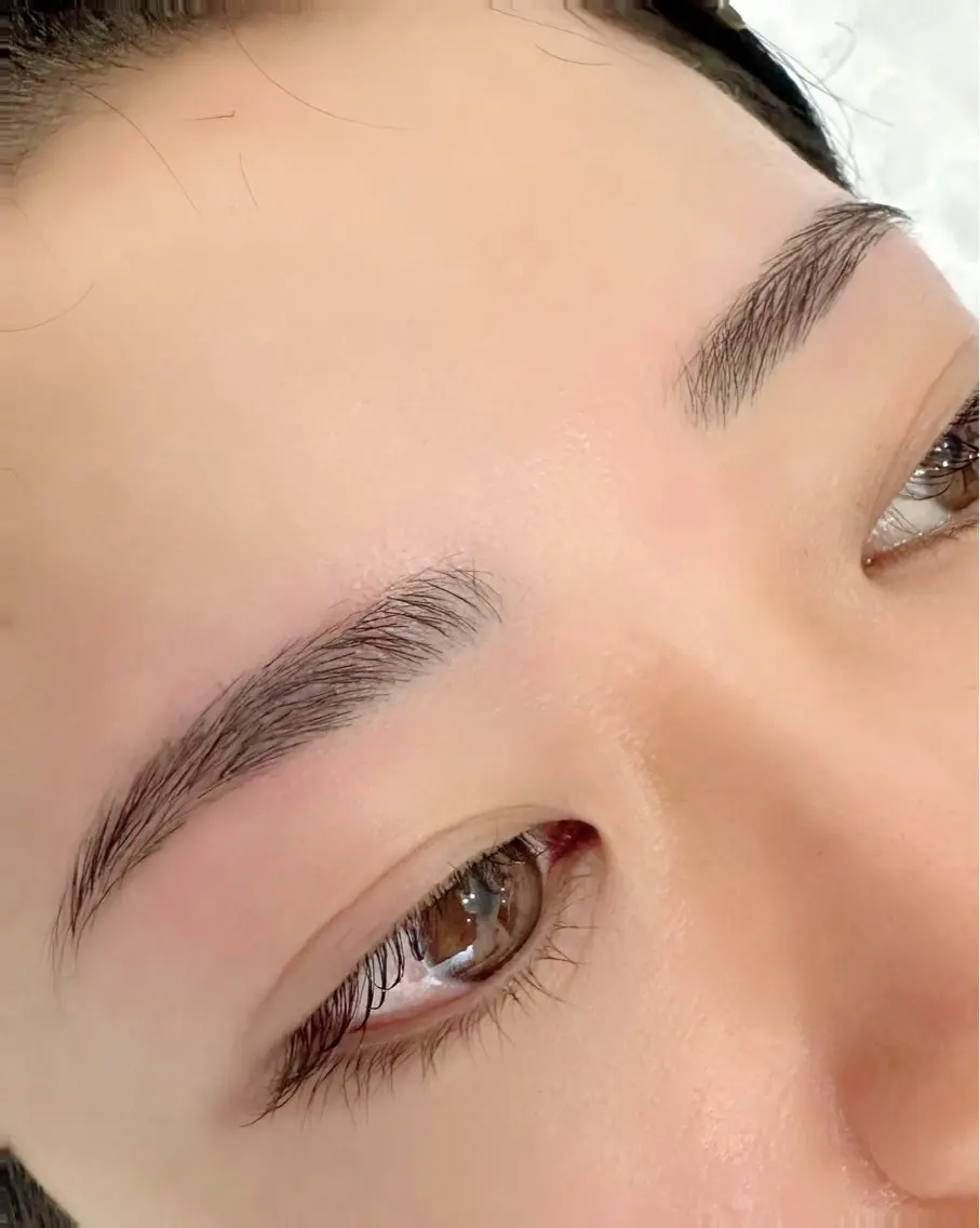 新規様限定 眉毛WAXスタイリングの写真