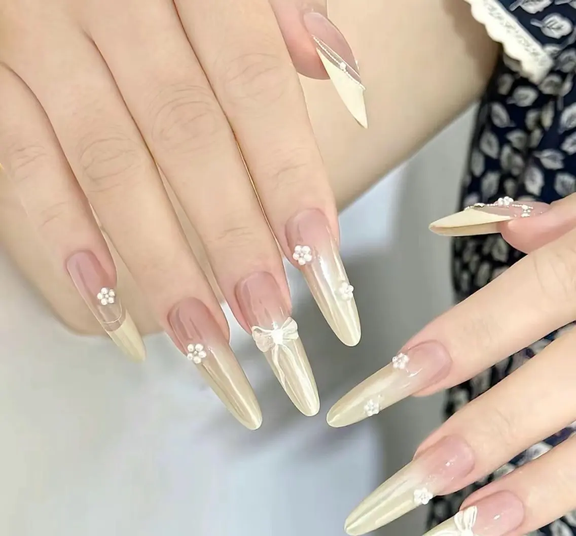 【HAND】持ち込み6本デザインコースの写真