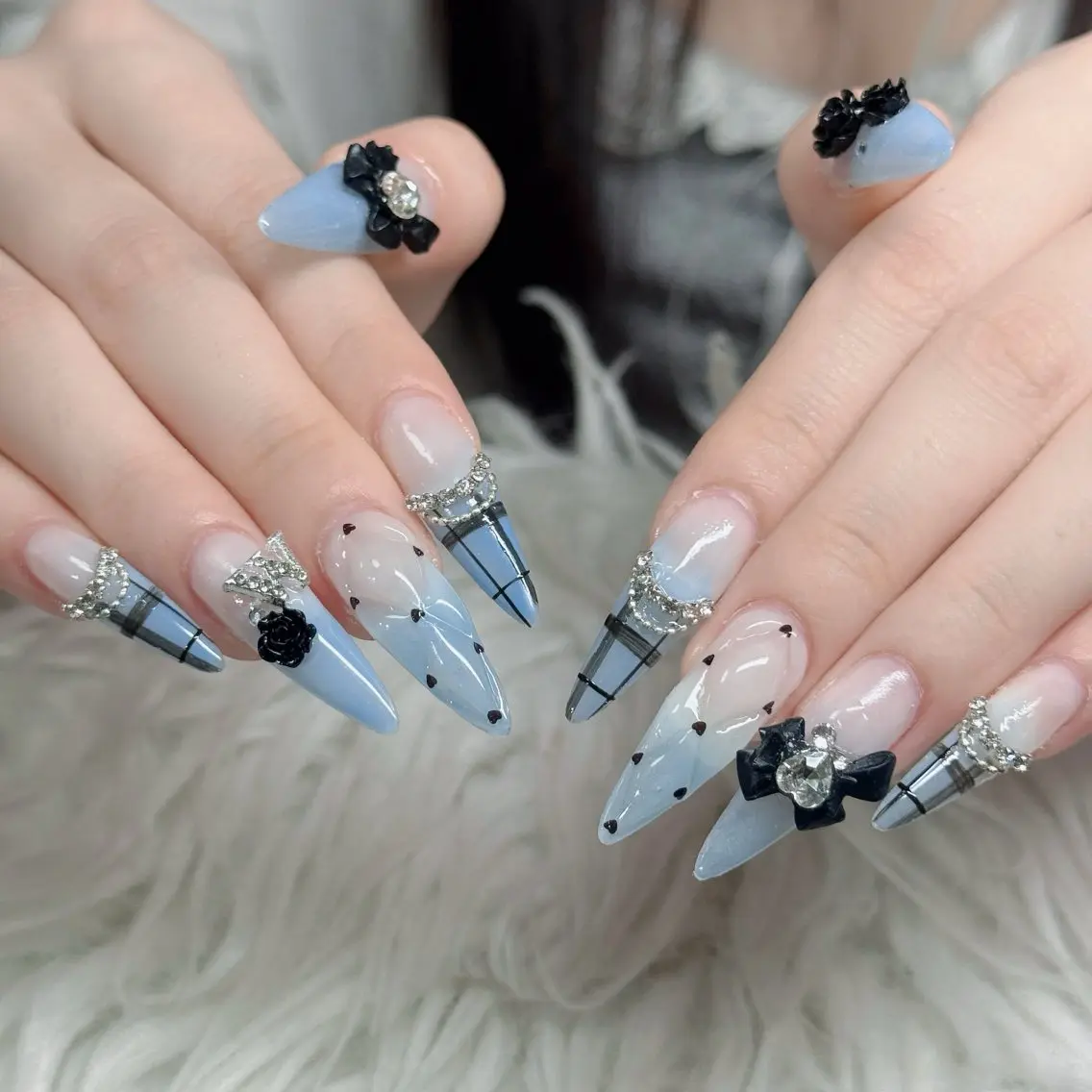 ネイル フットネイル フレンチネイル グラデーション 韓国ネイル ロングネイル ハンドネイル Hani Nail Salonのネイルデザイン