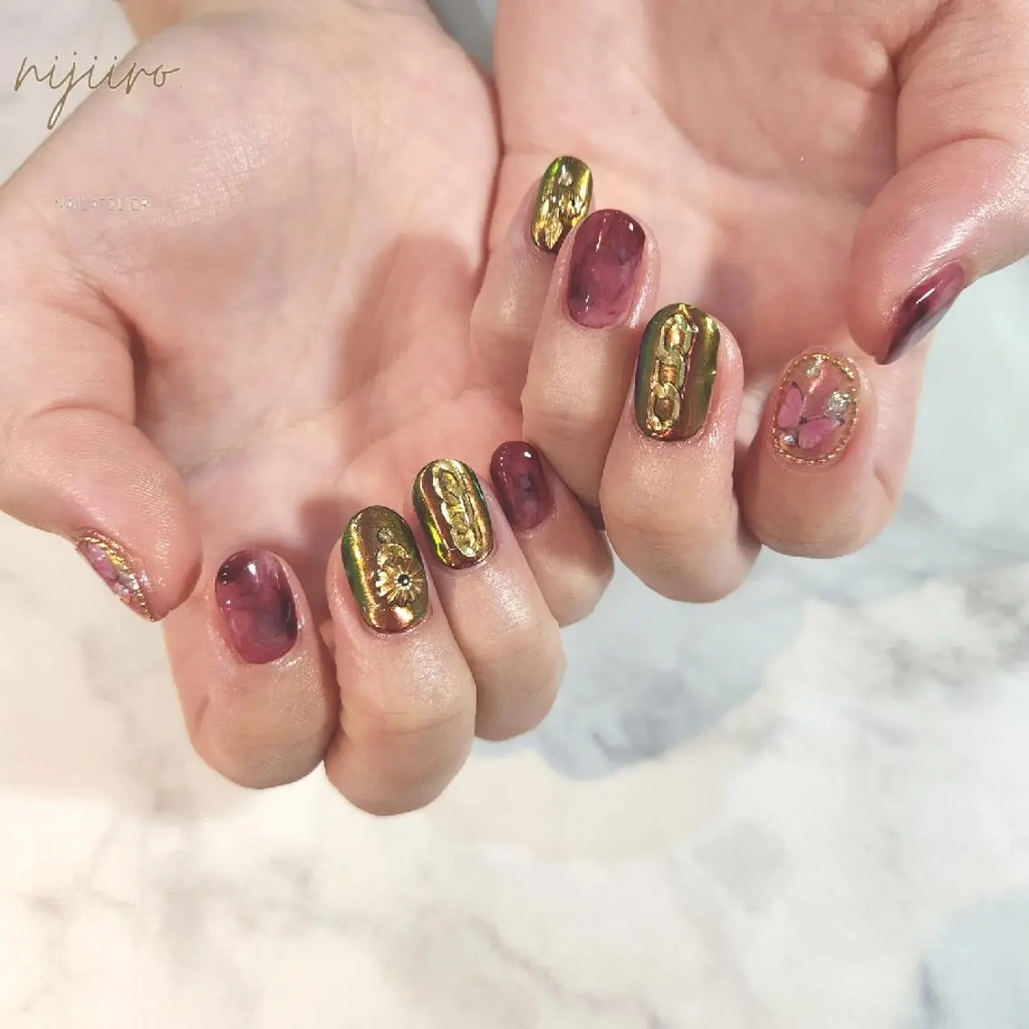 ネイル ハンドネイル nijiiro🌈 サトウのネイルデザイン