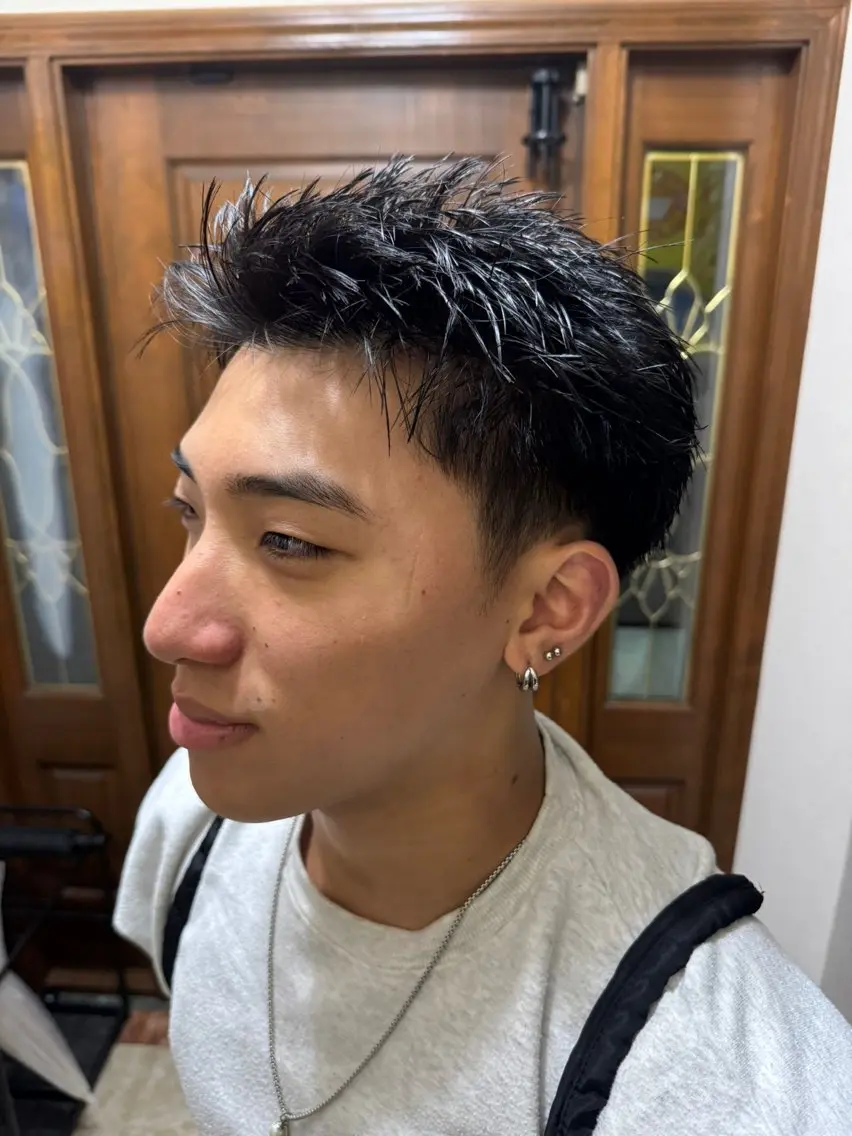 ショート メンズ スパイキーショート ショートヘア カット メンズカット✂️/ パーマ🪢/金敷幸作のヘアスタイル