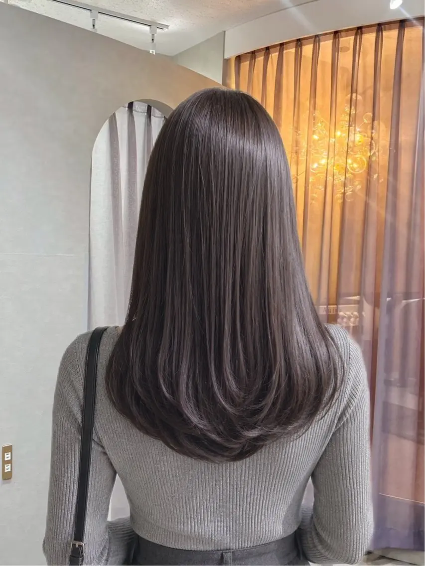 ミディアム 髪質改善 トリートメント ヘアカラー トリートメント ゆうな/レイヤー/ 顔周り/髪質改善のヘアスタイル