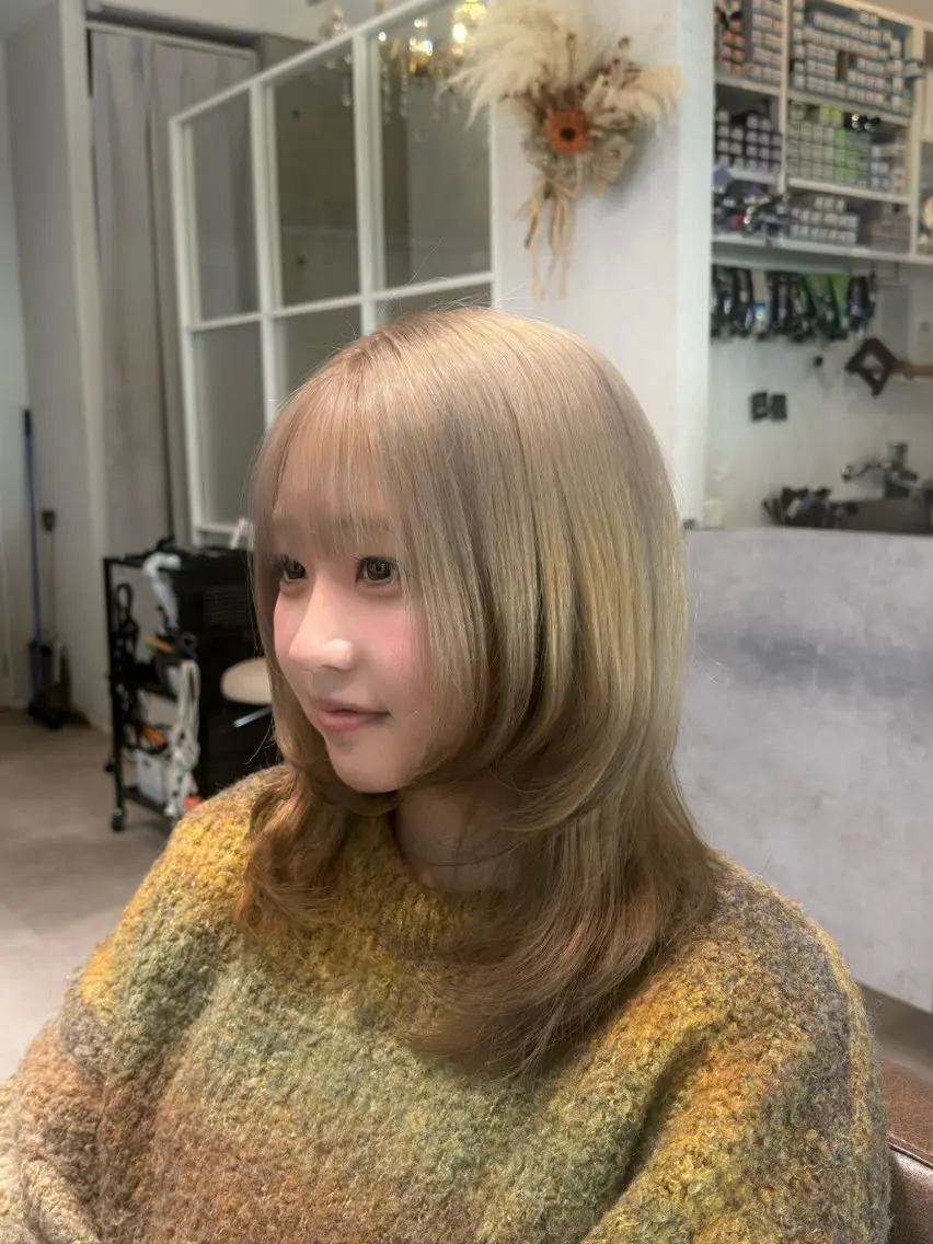 ミディアム ヘアカラー 木村 心海☆明石のヘアスタイル