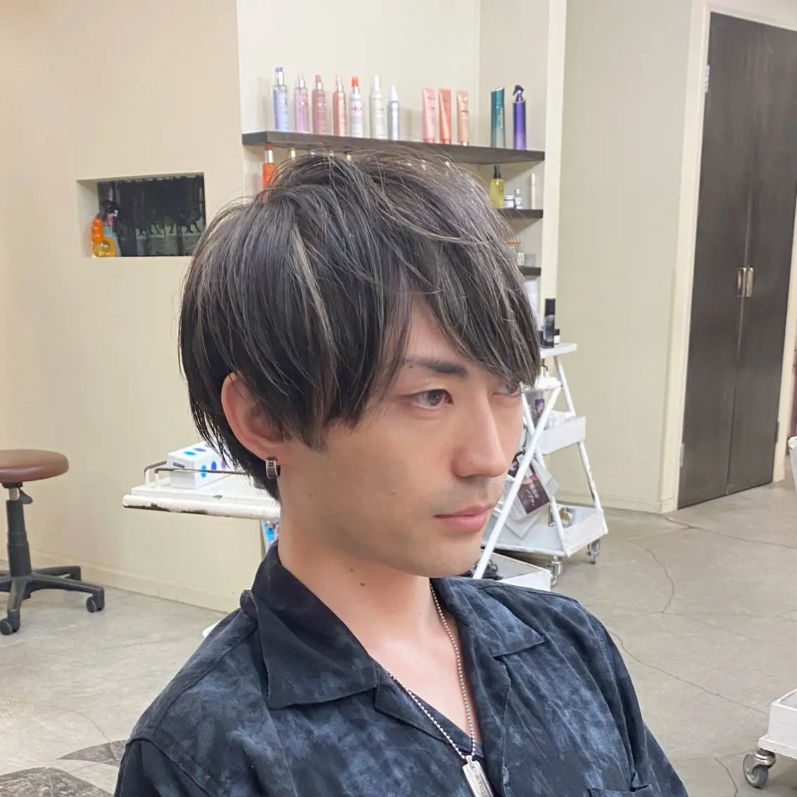 ショート カラー ウチダ ユウヤのヘアスタイル