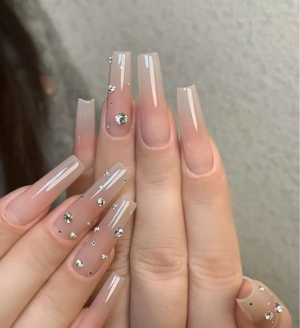 ネイル フラッシュネイル フレンチネイル ガラスフレンチ キラキラネイル 韓国ネイル ハンドネイル ハンドケア REI NAILS SALONのネイルデザイン