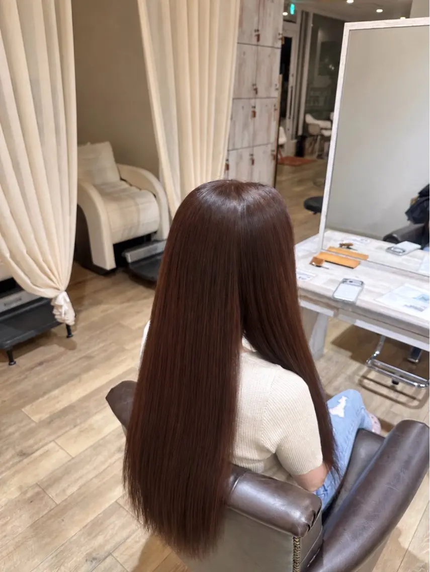 カラー ヘアカラー 加藤 真子のヘアスタイル