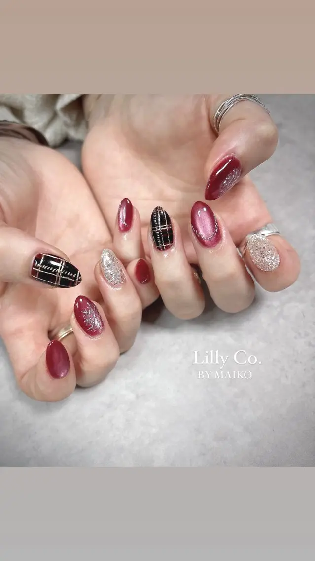 ネイル ハンドネイル ハンドケア Lilly Co.のネイルデザイン
