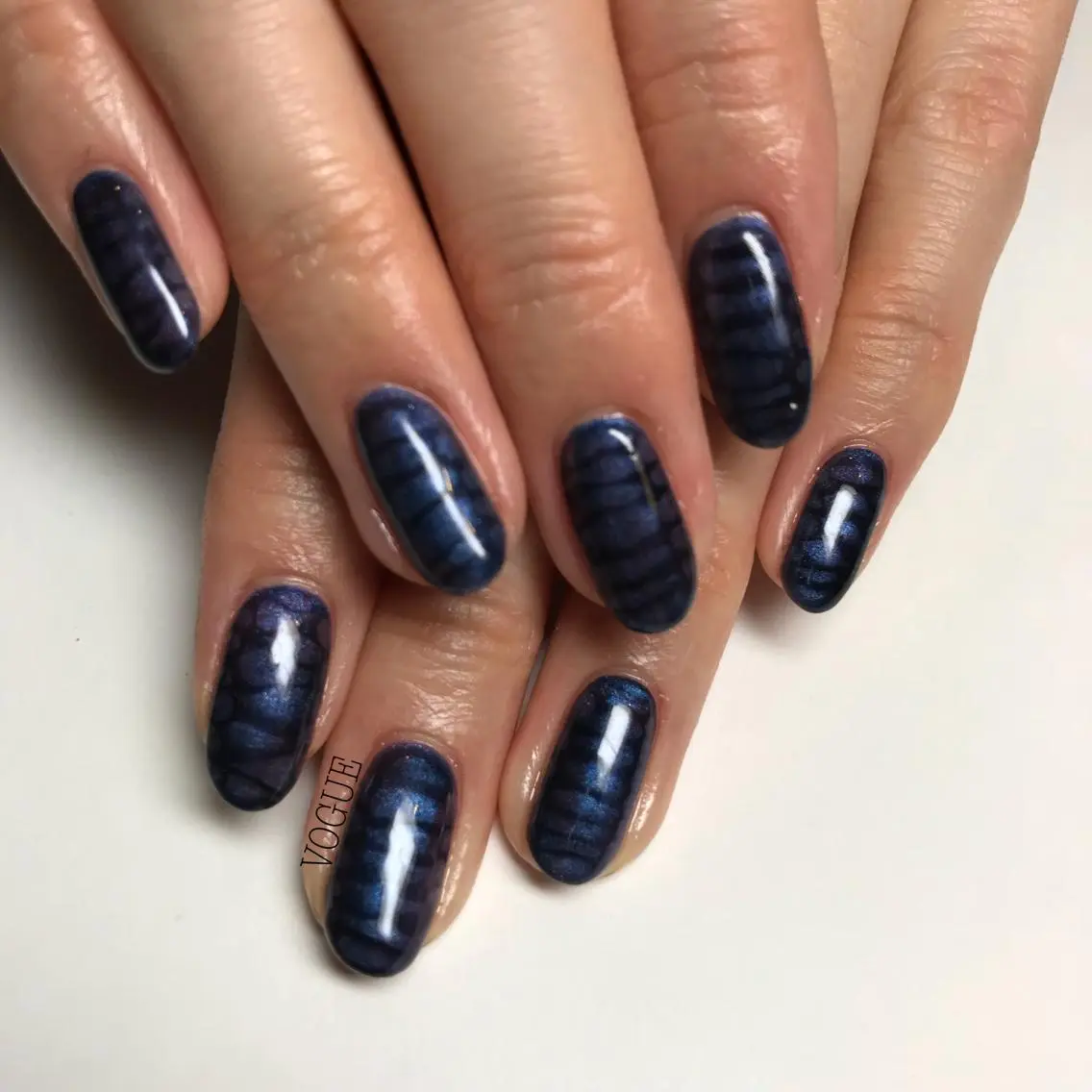 ネイル ハンドネイル VOGUE ×SWANのネイルデザイン