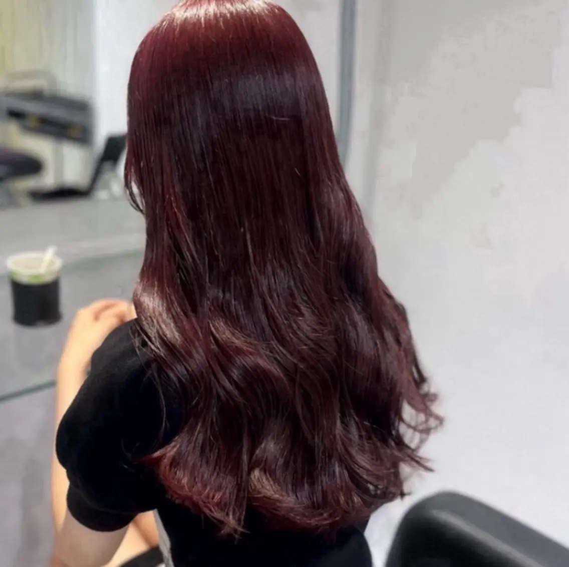 ロング カラー 🫧うる艶トレンド 🫧透明感カラーのヘアスタイル