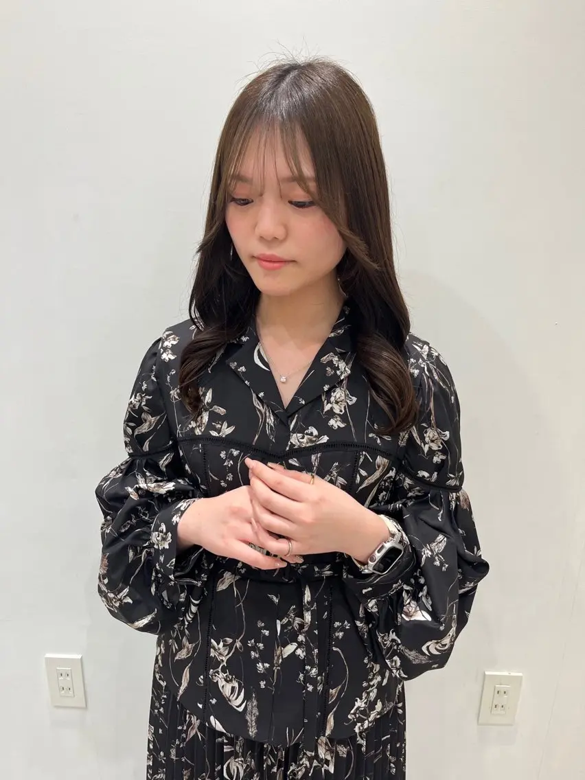 セミロング 大村 恋美のヘアスタイル