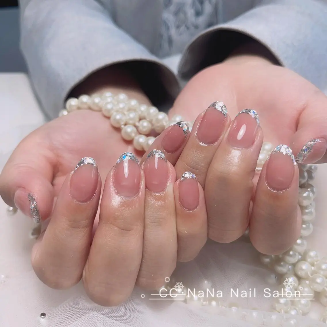 ミディアム 韓国風ヘア ハンドネイル 💎CC・NaNa 韓国風ネイル🌙Cのネイルデザイン