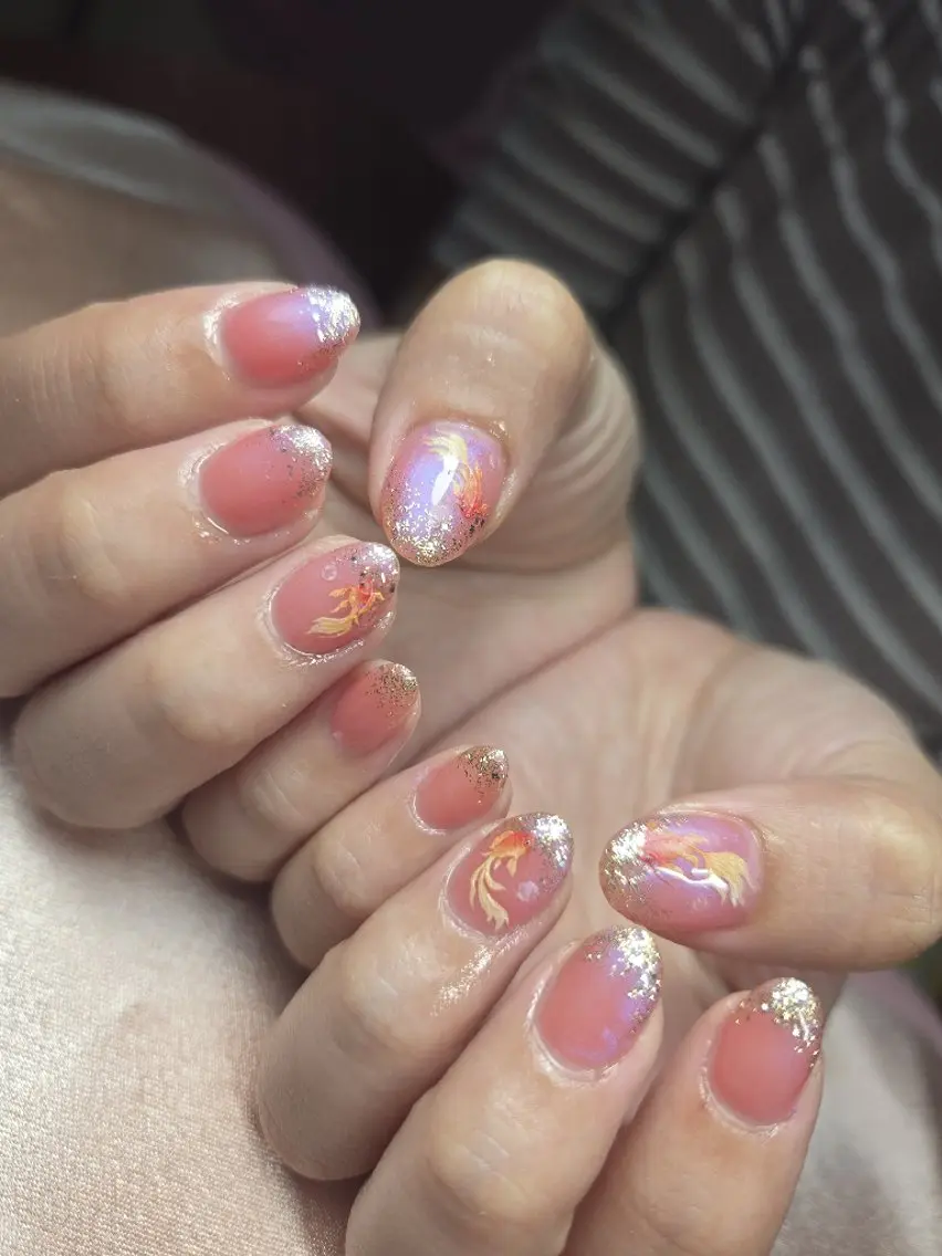 ネイル 夏ネイル ハンドネイル ネイルサロンベルティ .ひとみのネイルデザイン