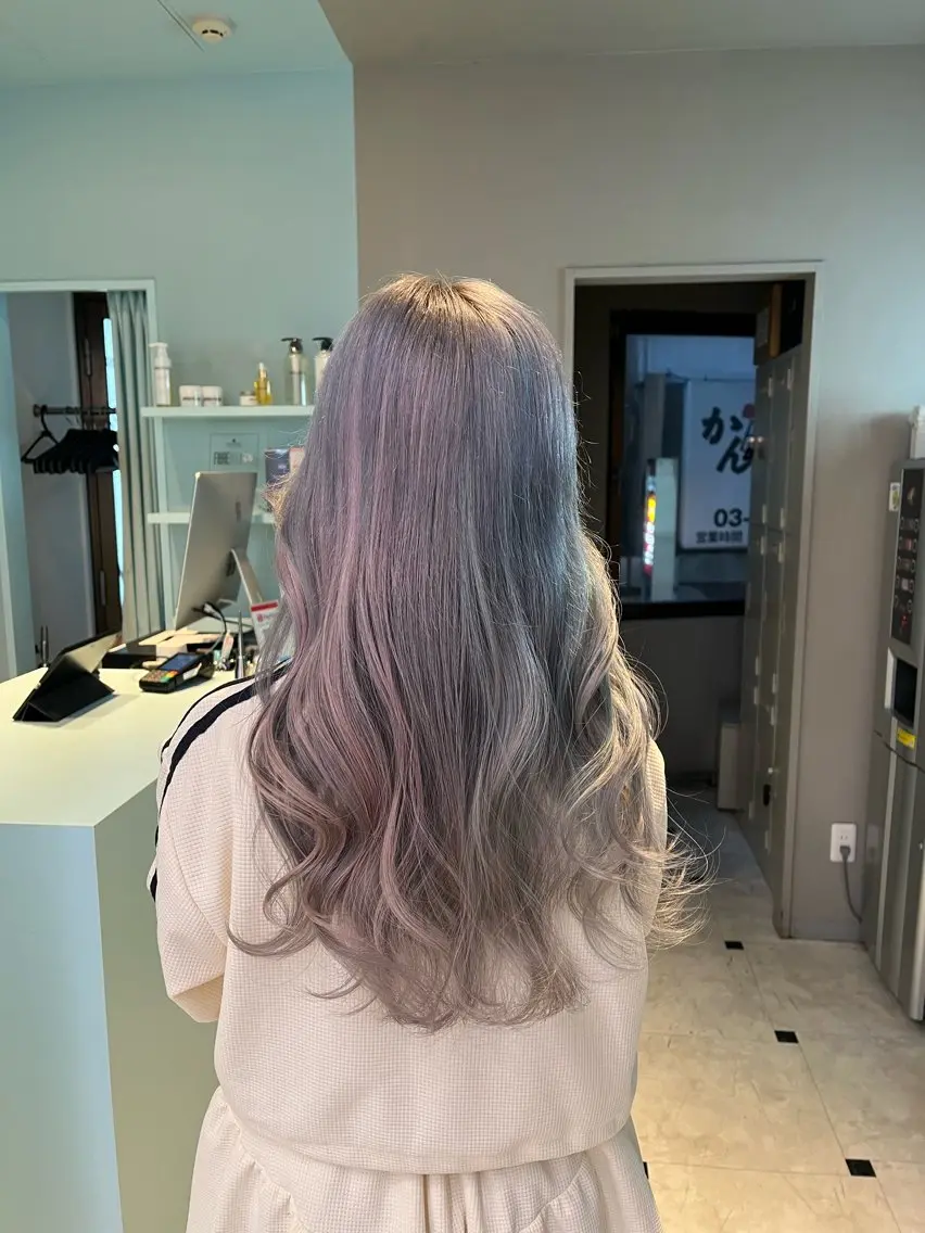 ロング カラー ヘアカラー トリートメント ブリーチカラー 🩵MIZUKIのヘアスタイル
