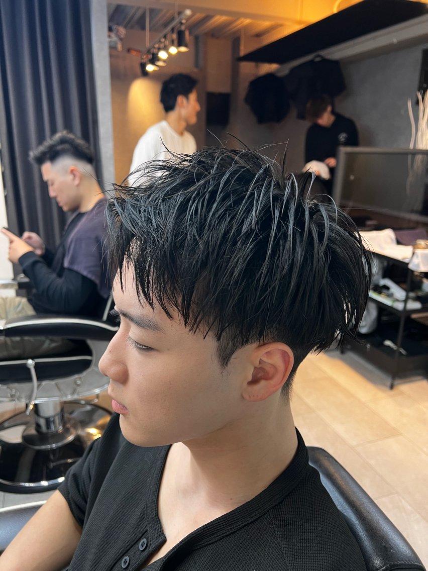 メンズ アップバング カット 毛流れ矯正支持率 No.1🔥瀬川竜生のヘアスタイル