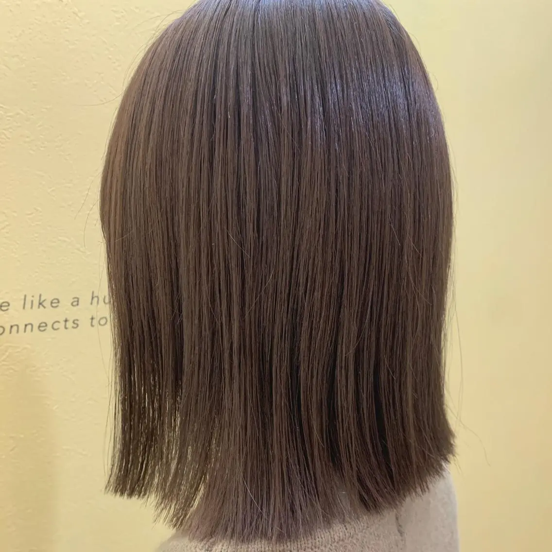 ショート カラー ブリーチ 透明感カラー グレージュ ブリーチなしカラー hubhair レイヤー/透明感のヘアスタイル