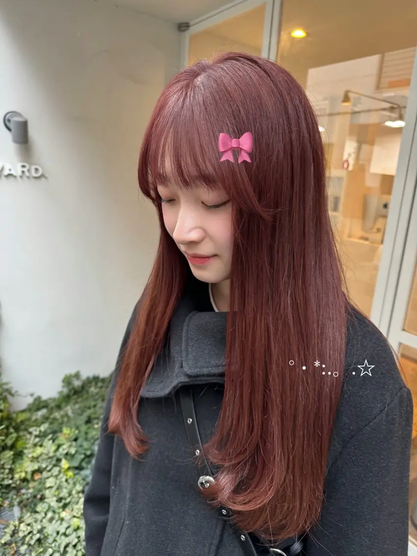 ロング カラー ベージュカラー ブリーチ ダブルカラー インナーカラー ブリーチなしカラー カット ヘアカラー トリートメント YARD.長田 唯のヘアスタイル